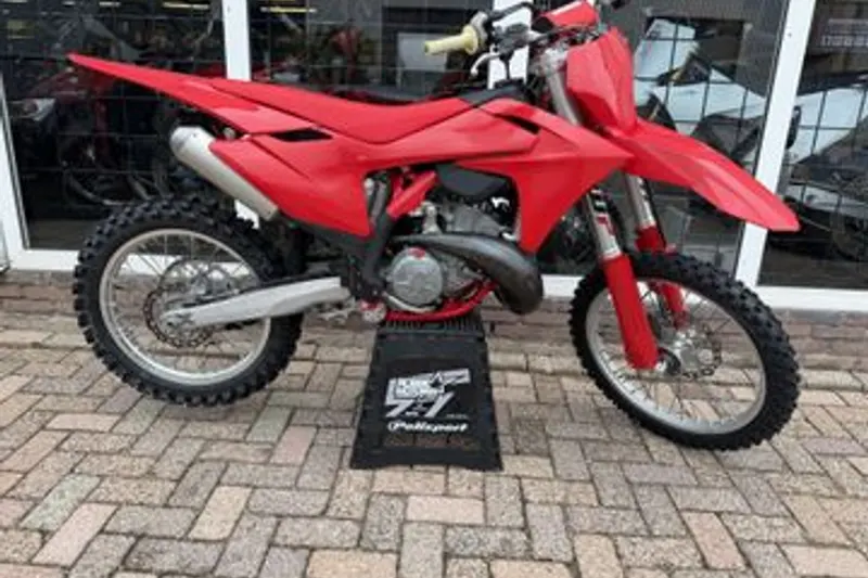 Gas Gas MC 300 (2025)