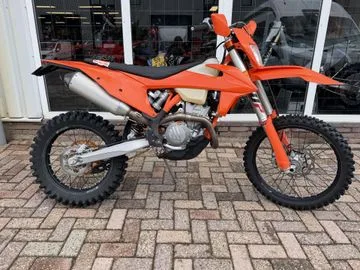 KTM 350 EXC-F (2021) — foto 1