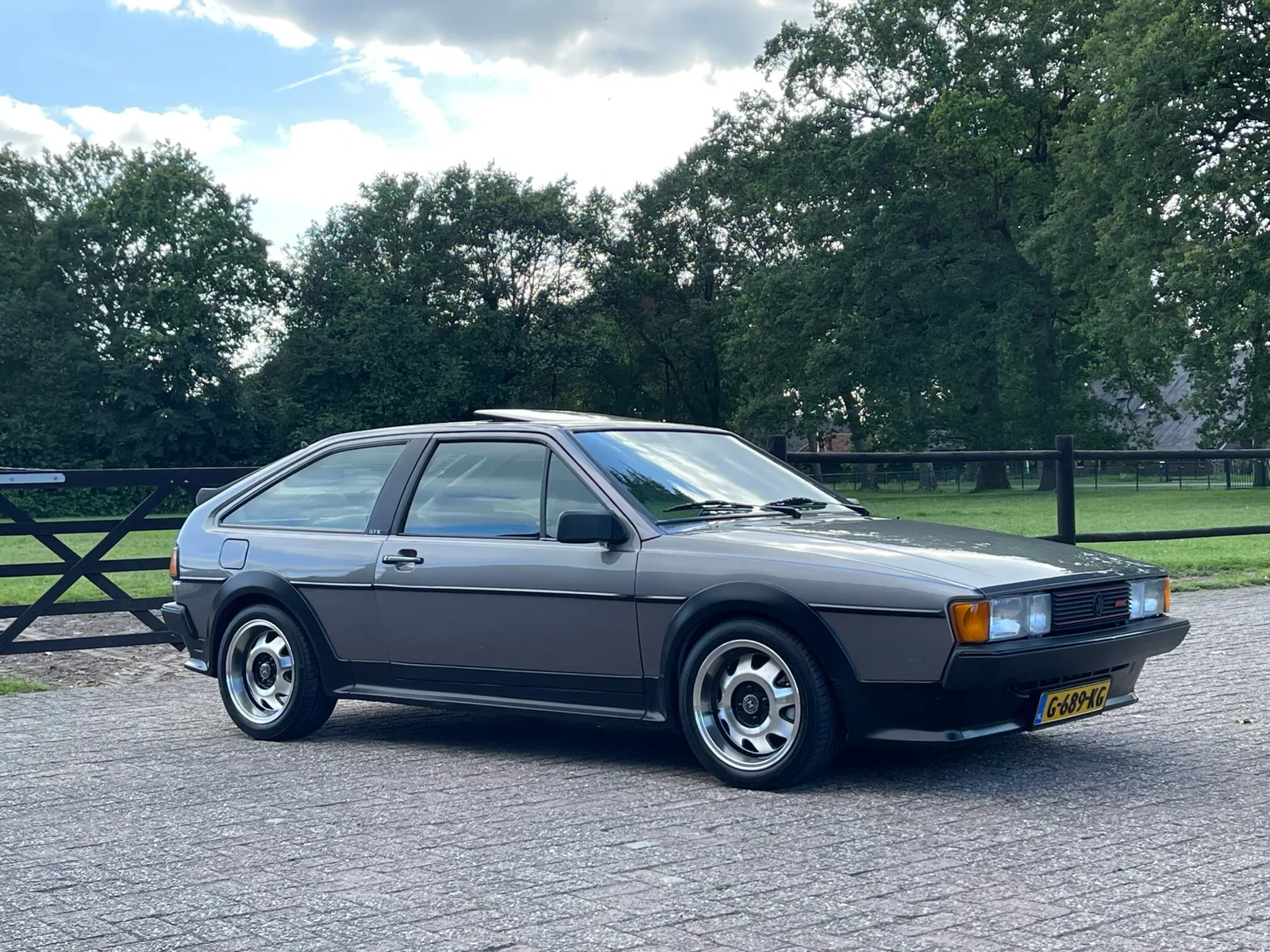 Volkswagen Scirocco (1987) — foto 1
