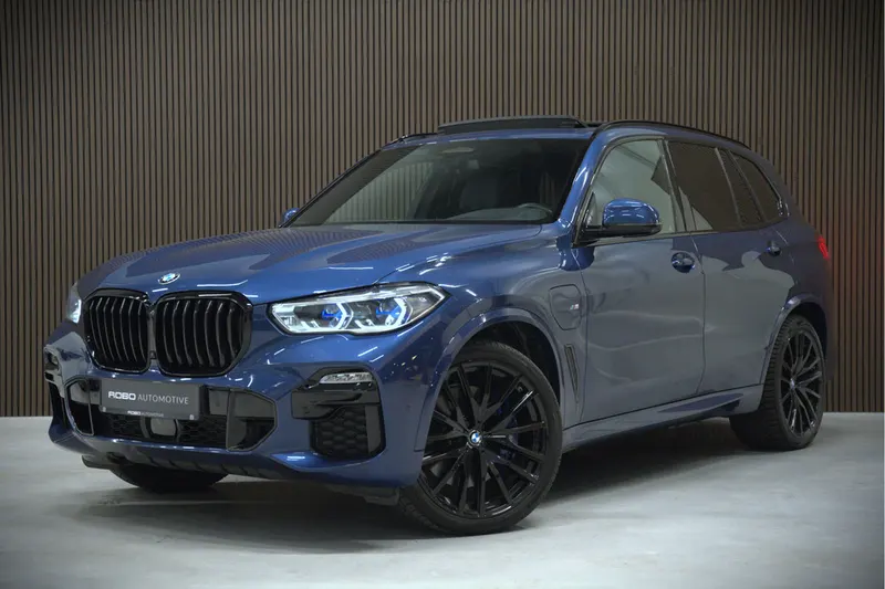 BMW X5 (2021)
