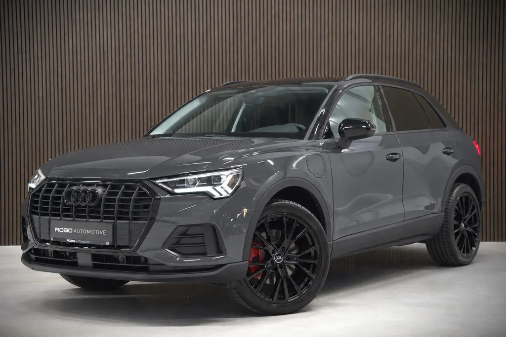 Audi Q3 (2022) — foto 1