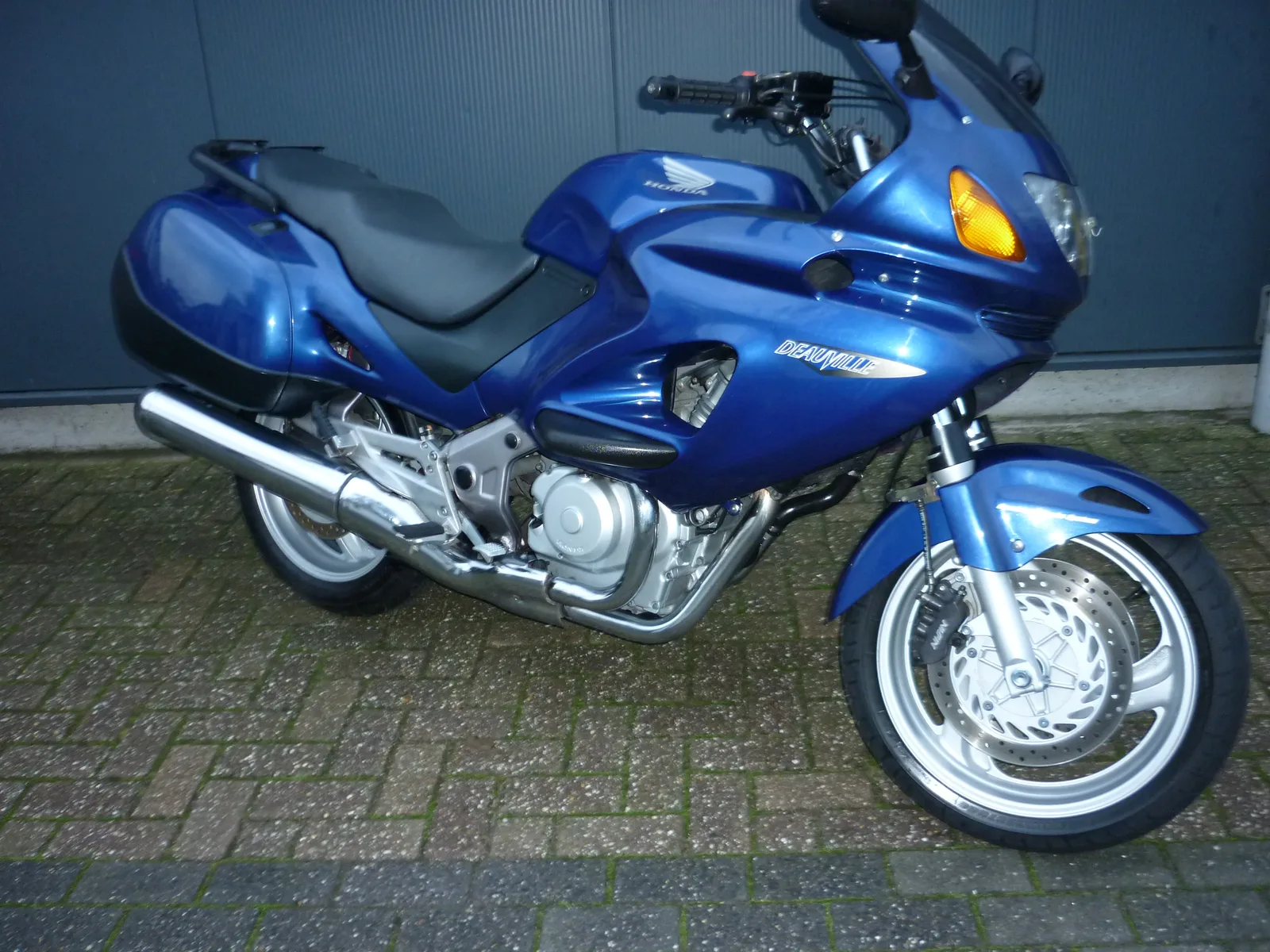 Honda NT 650 Deauville (2003) — foto 1