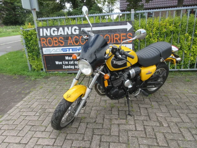 Triumph Thunderbird (1999) — foto 1