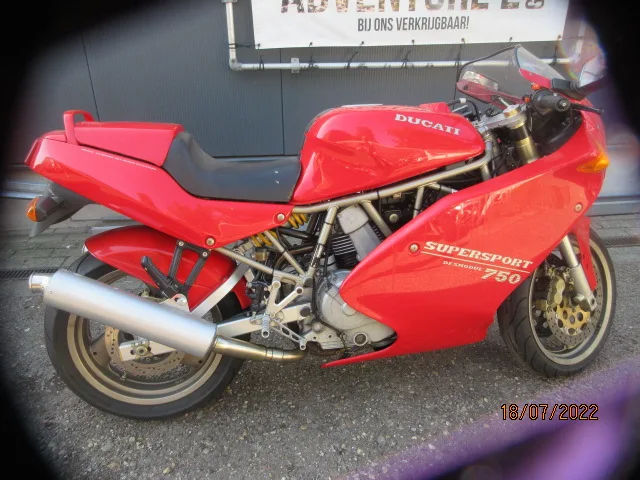 Ducati 750cc Supersport (1994) — foto 1
