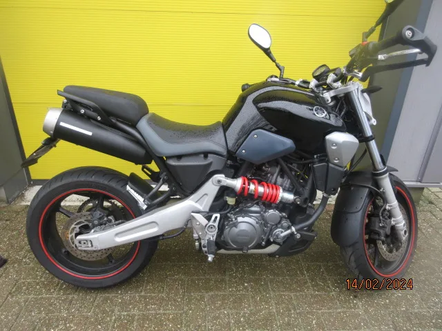 Yamaha MT-03 (2008) — foto 1