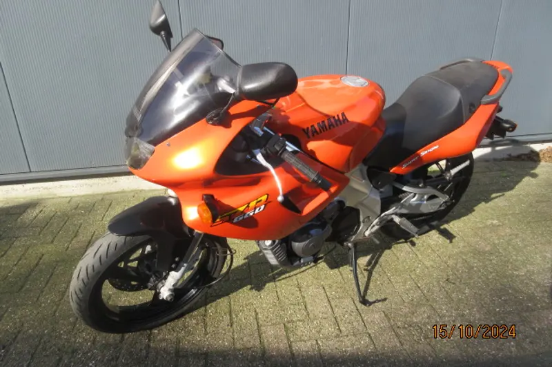 Yamaha SZR 660 (1999)