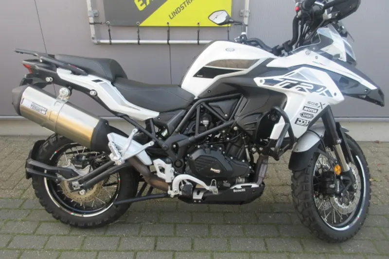 Benelli TKR 502 X (2022)