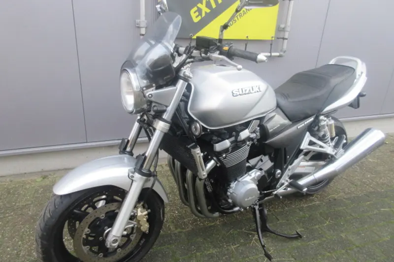 Suzuki GSX 1400 (2004)