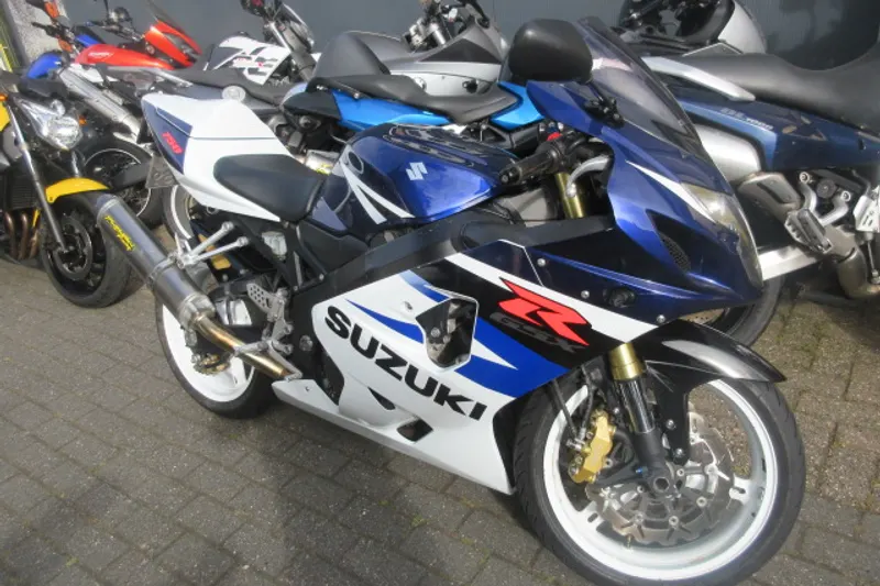 Suzuki GSX-R750 (2004)