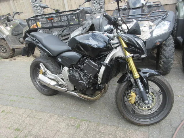Honda CB 600 FA (2008) — foto 1