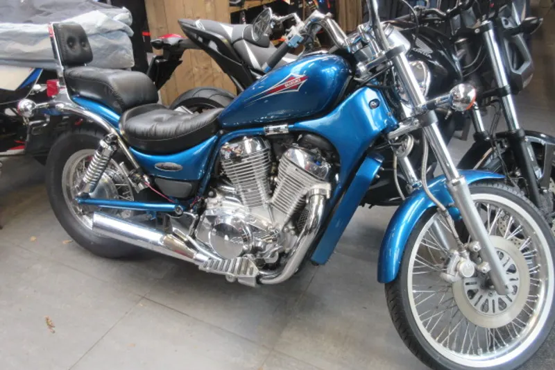Foto van Suzuki VS 600 Intruder