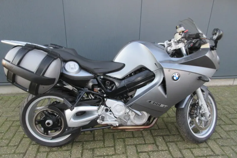 BMW F 800 ST (2006)