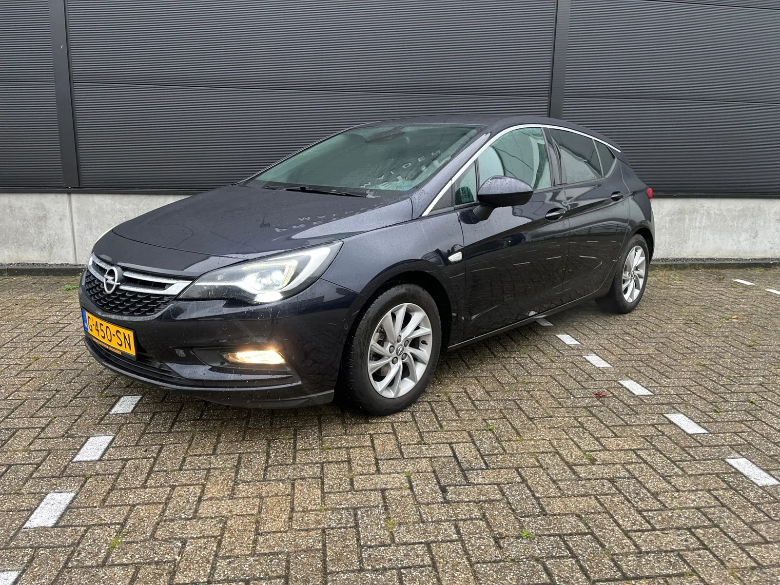 Opel Astra (2019) — foto 1