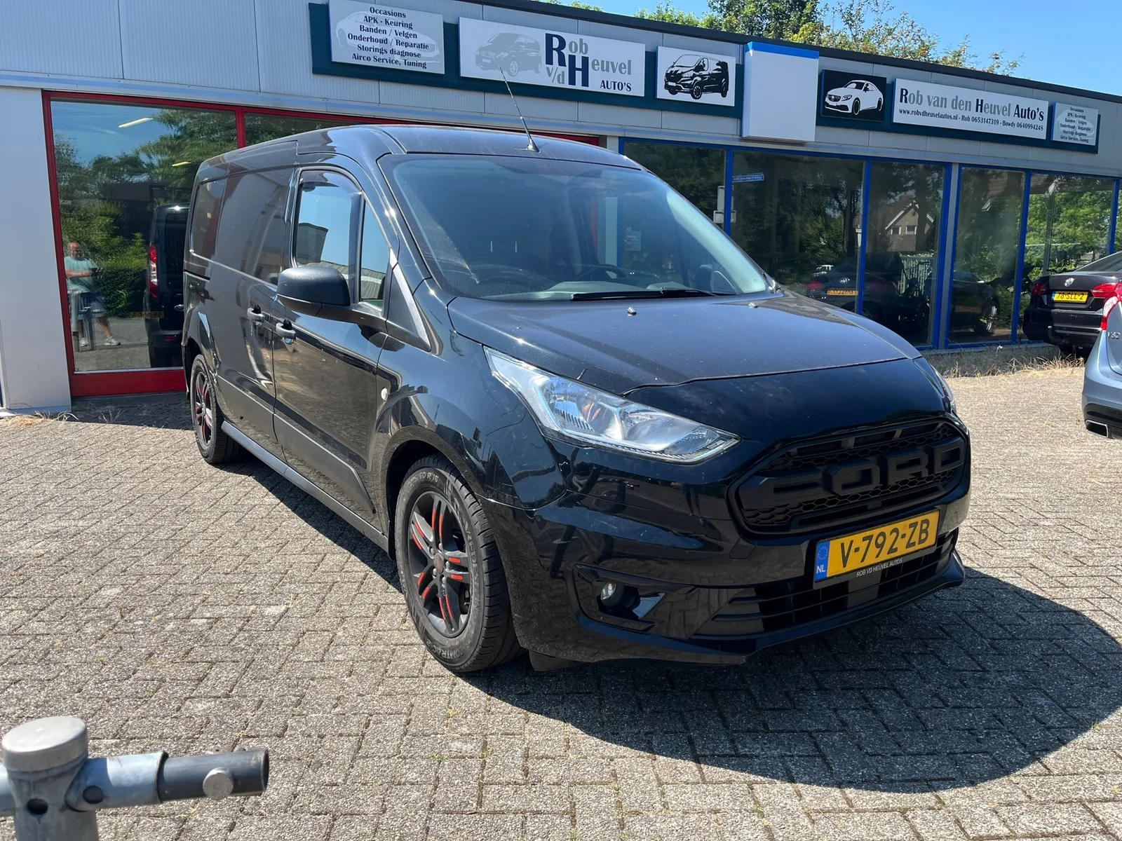 Ford Transit Connect (2019) — foto 1