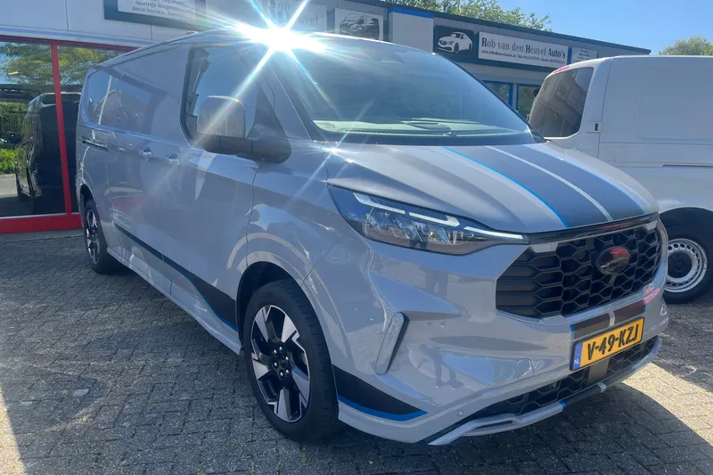 Ford Transit Custom (2024)