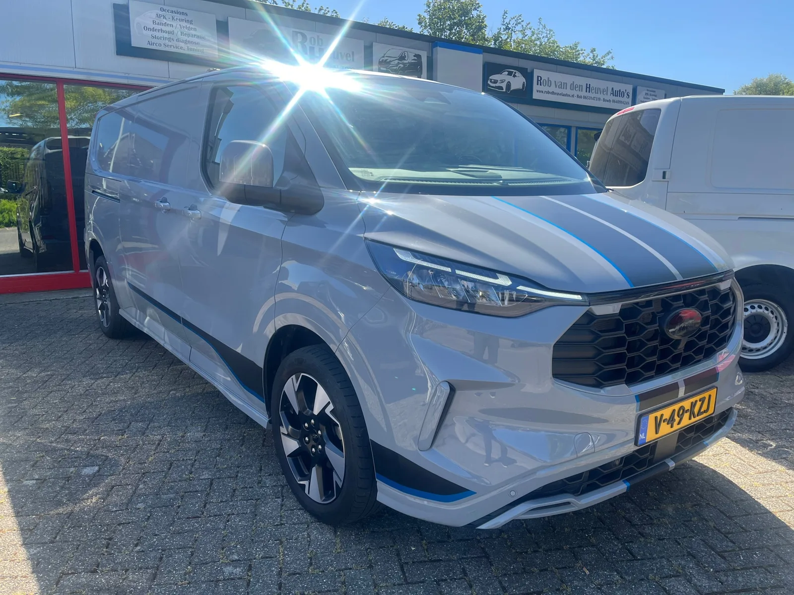 Ford Transit Custom (2024) — foto 1