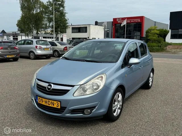Opel Corsa (2008) — foto 1