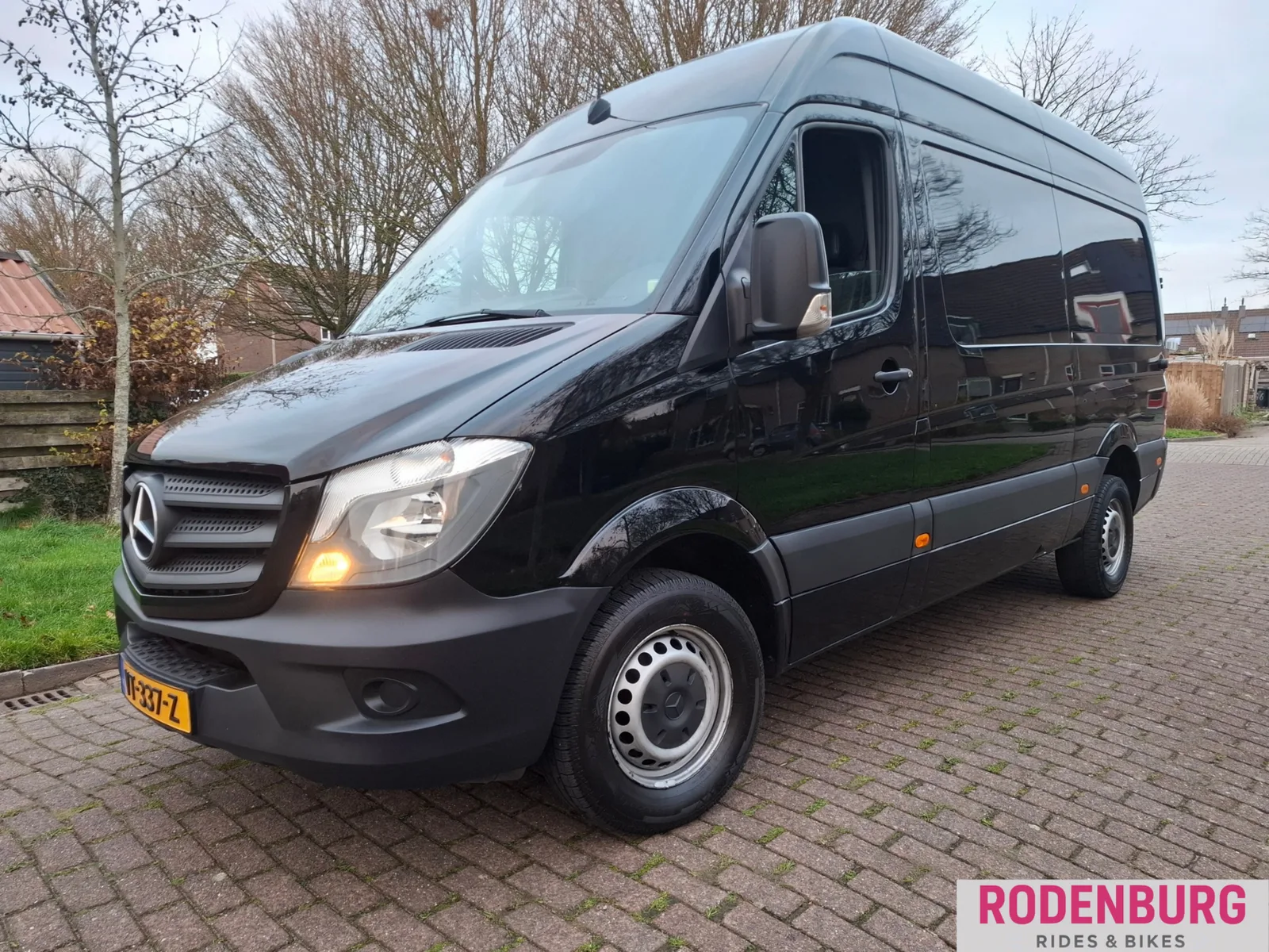 Mercedes-Benz Sprinter (2016) — foto 1