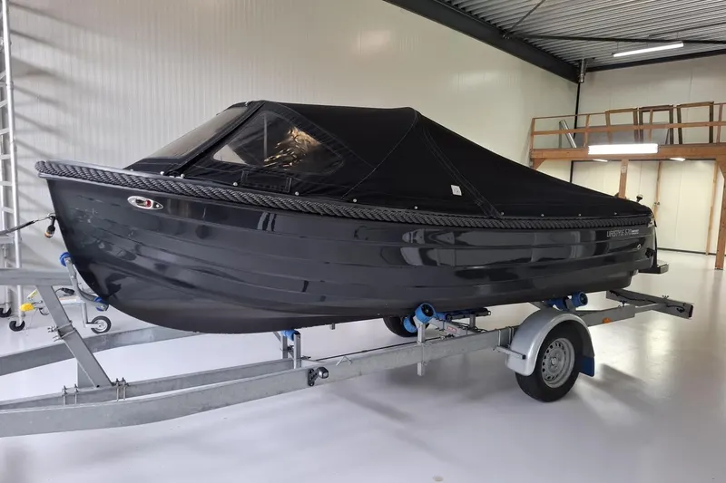 Primeur 570 Lifestyle (2016)