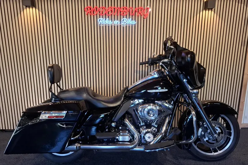 Harley-Davidson Street Glide 103 (2013)