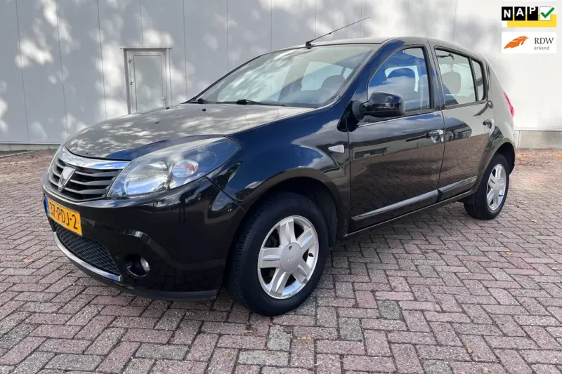 Dacia Sandero (2011)