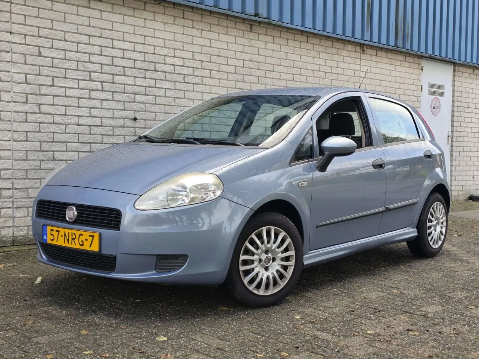 Fiat Grande Punto (2010) — foto 1