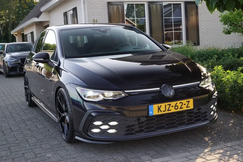 Volkswagen Golf (2022)