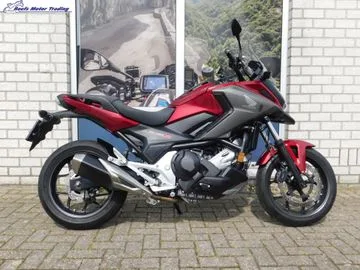 Honda NC 750 XA dealer onderhouden (2019) — foto 1