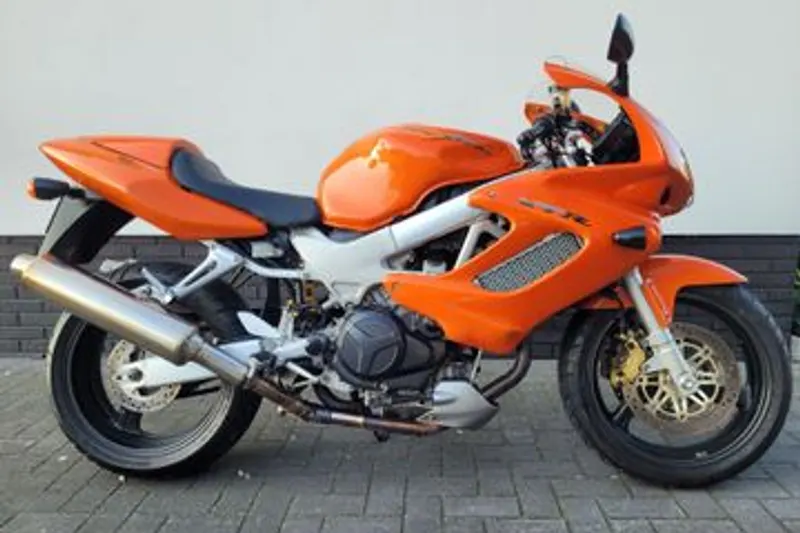 Honda VTR 1000 F Firestorm (2000)