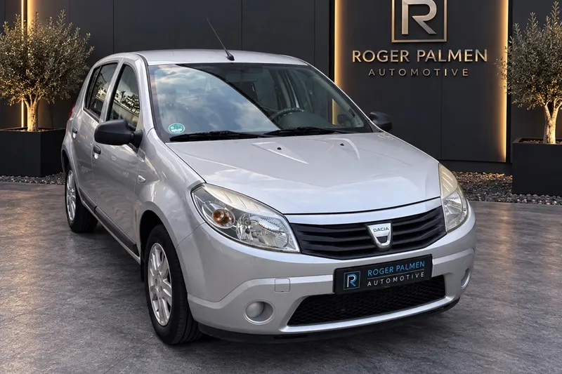 Dacia Sandero (2009)