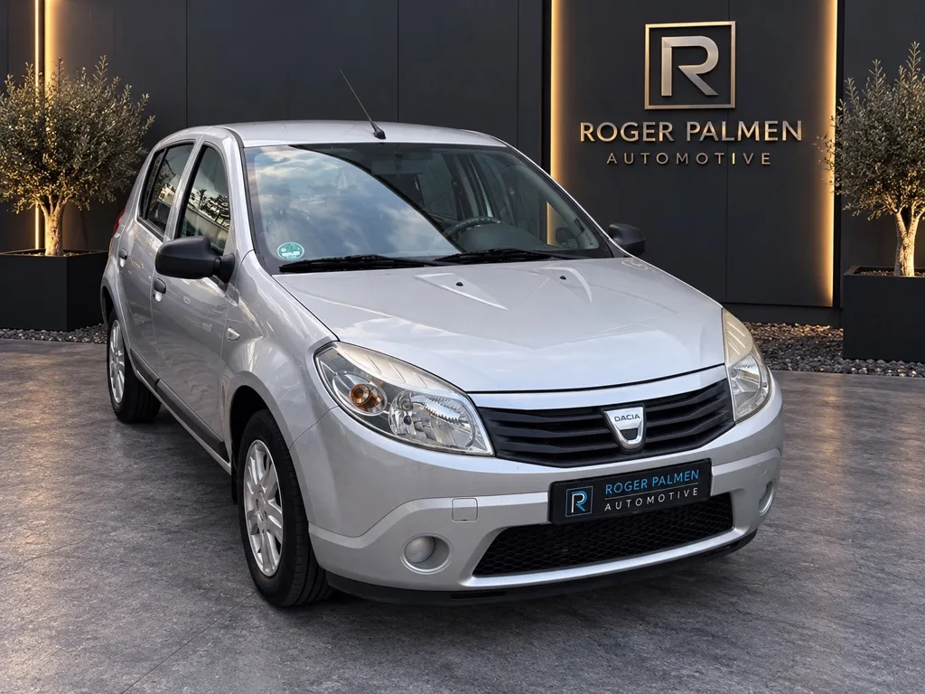 Dacia Sandero (2009) — foto 1
