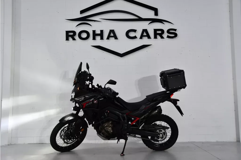 Honda CRF (2026) — foto 1