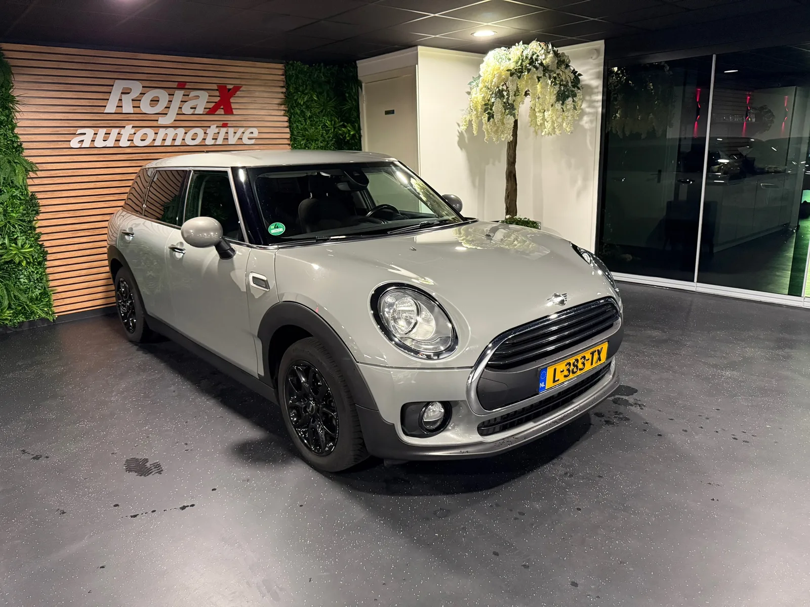 MINI Clubman (2018) — foto 1