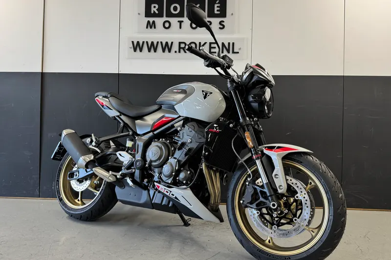 Triumph Trident 800 (2026)