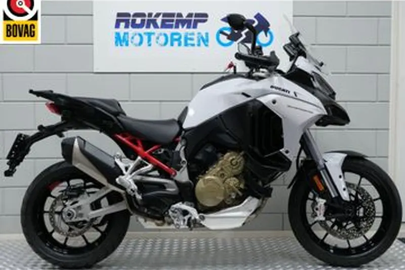 Ducati Multistrada V4S (2021)