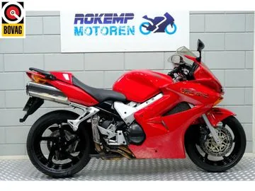 Honda VFR 800 Vtec (2002) — foto 1