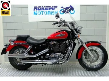 Honda VT 1100 C (1995) — foto 1