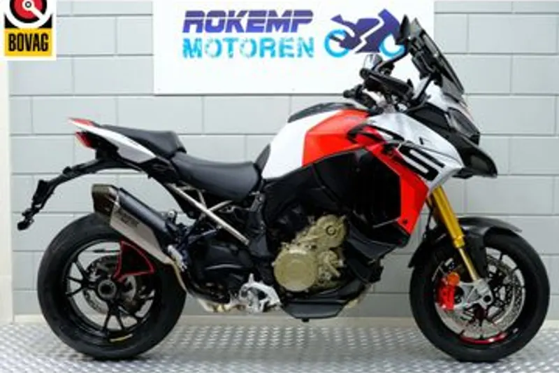 Ducati Multistrada V4 RS (2024)