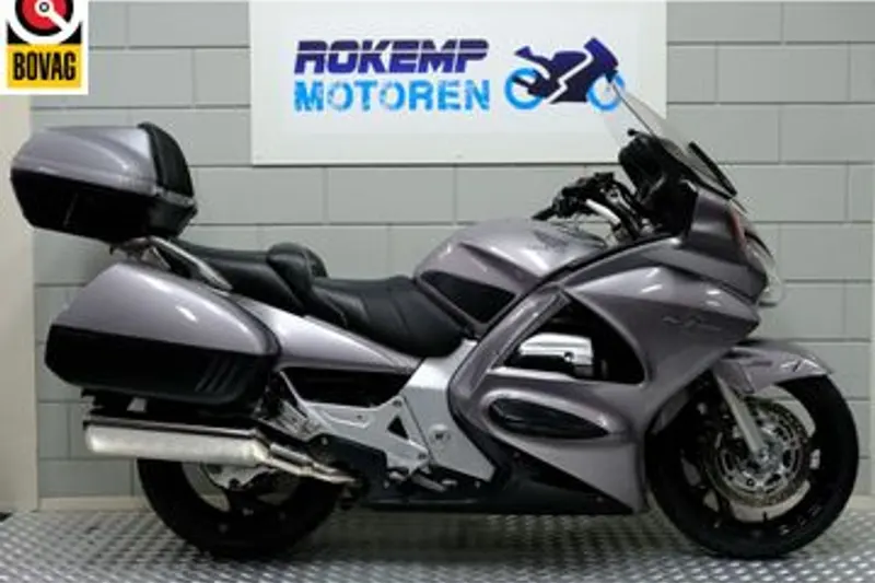 Honda ST 1300 PAN European (2003)