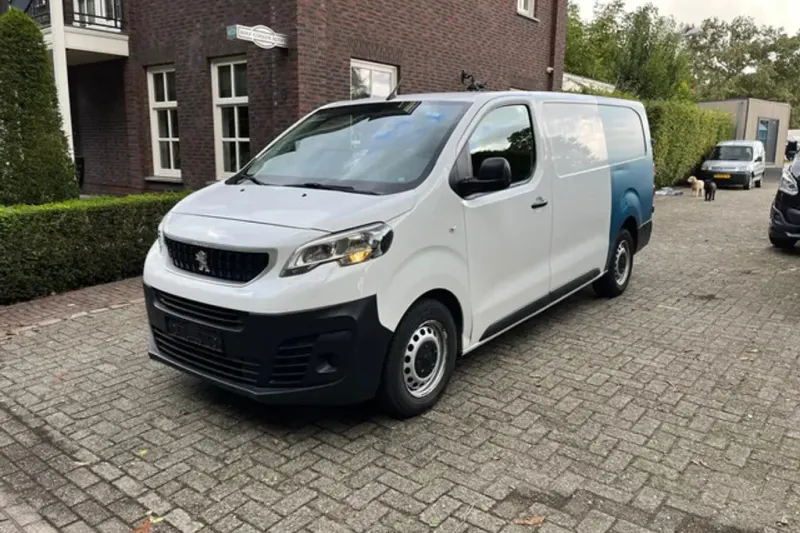 Peugeot Expert (2017)