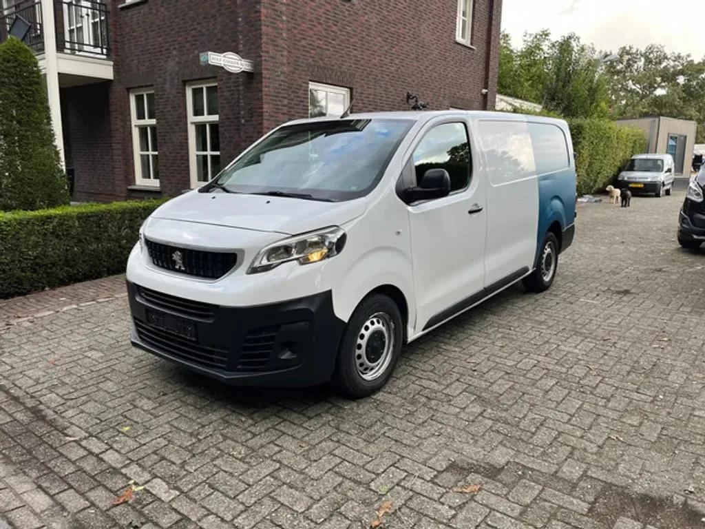 Peugeot Expert (2017) — foto 1