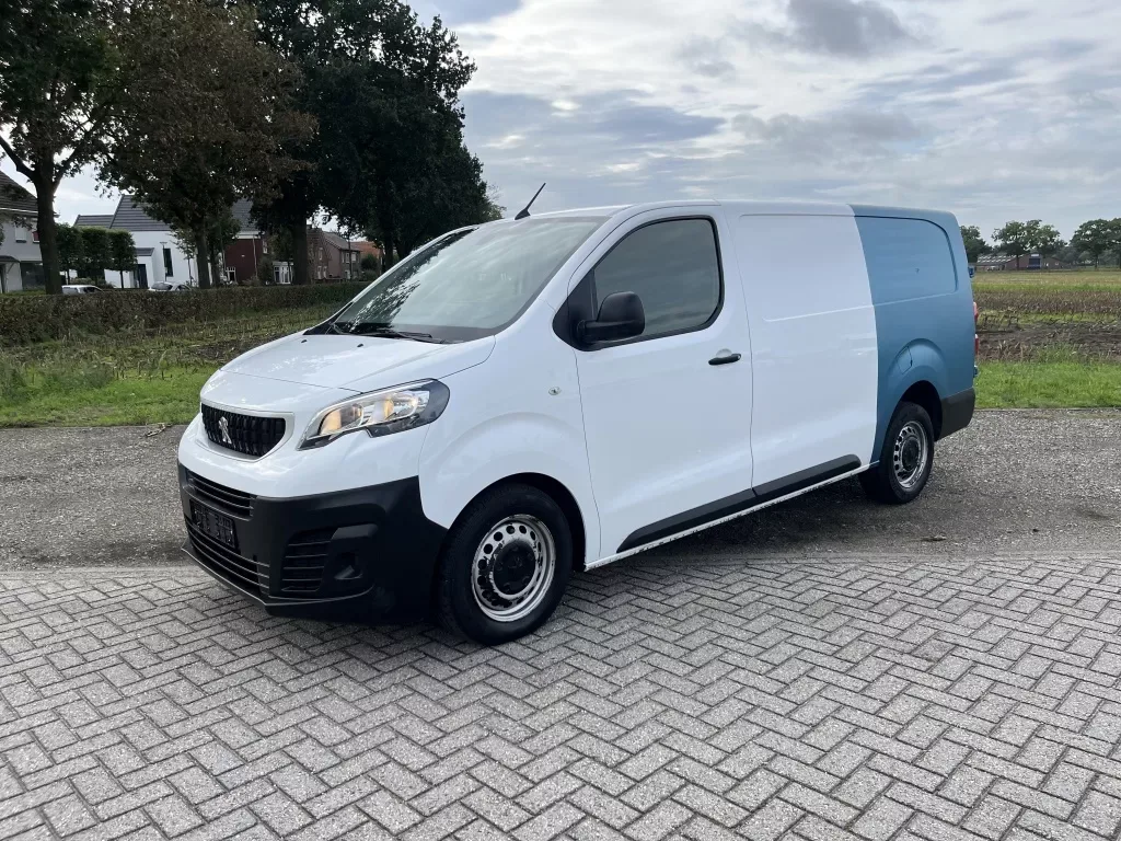 Peugeot Expert (2017) — foto 1