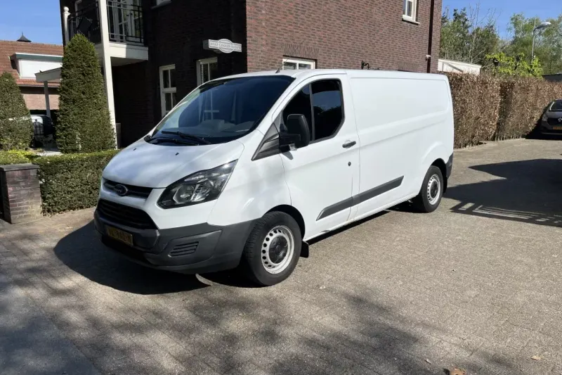Ford Transit Custom (2015)