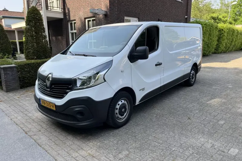 Renault Trafic (2015)