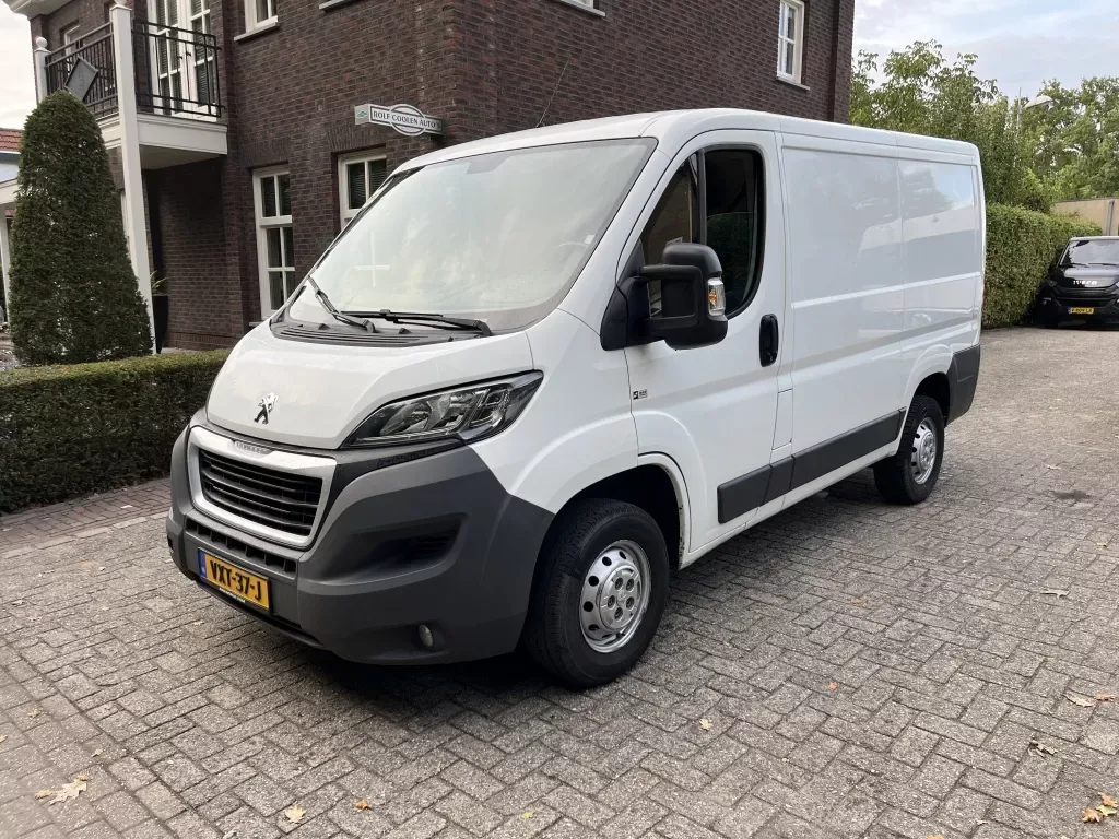 Peugeot Boxer (2015) — foto 1