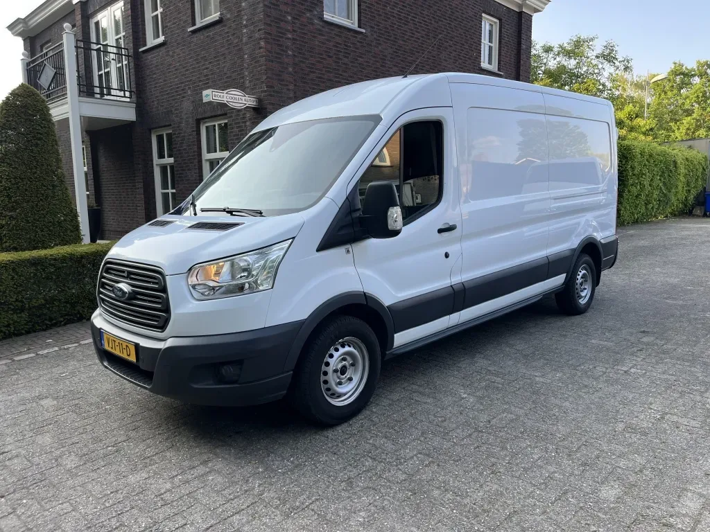 Ford Transit (2017) — foto 1