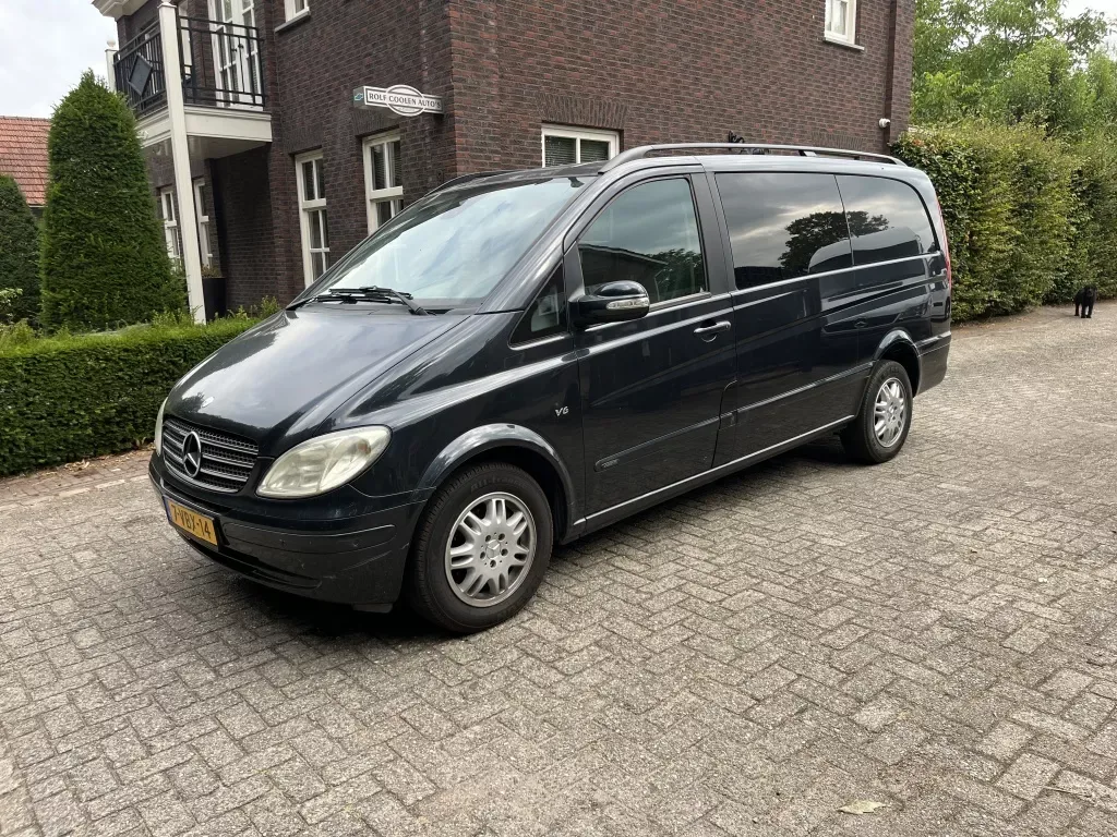 Mercedes-Benz Viano (2008) — foto 1