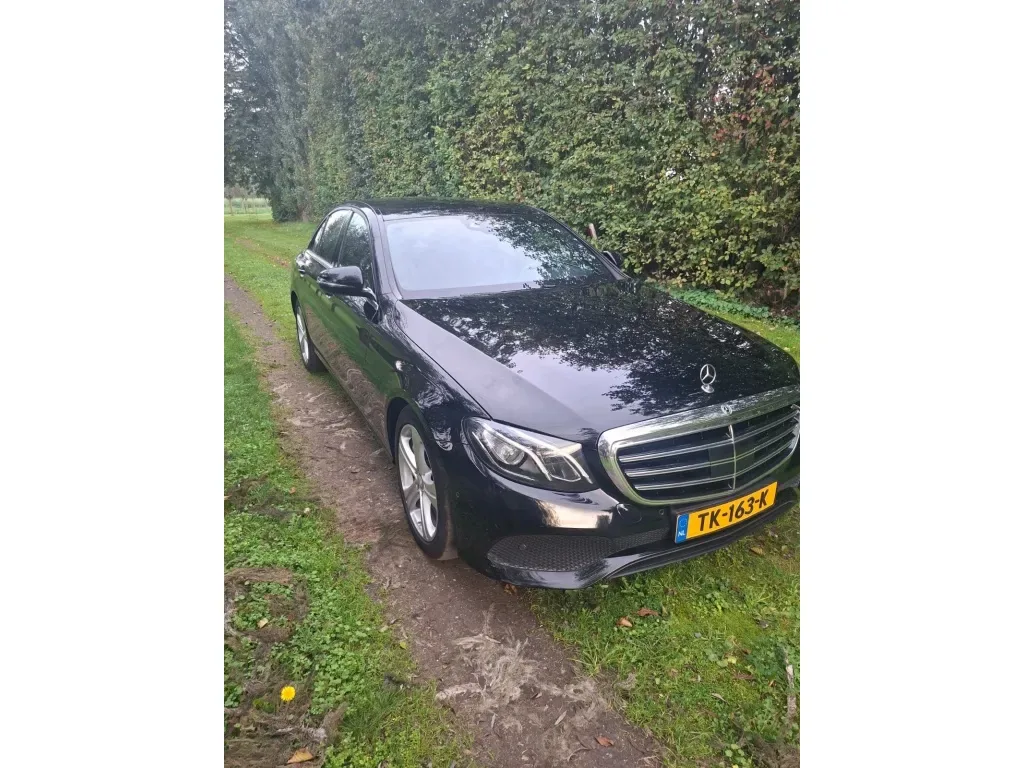 Mercedes-Benz E-Klasse (2016) — foto 1