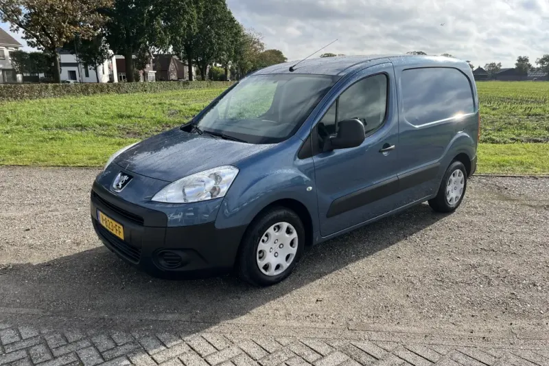 Peugeot Partner (2011)