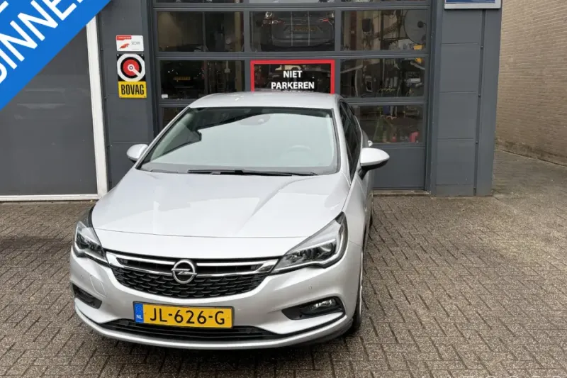 Opel Astra (2016)